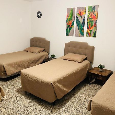Hostal Los Volcanes Guatemala Exterior foto