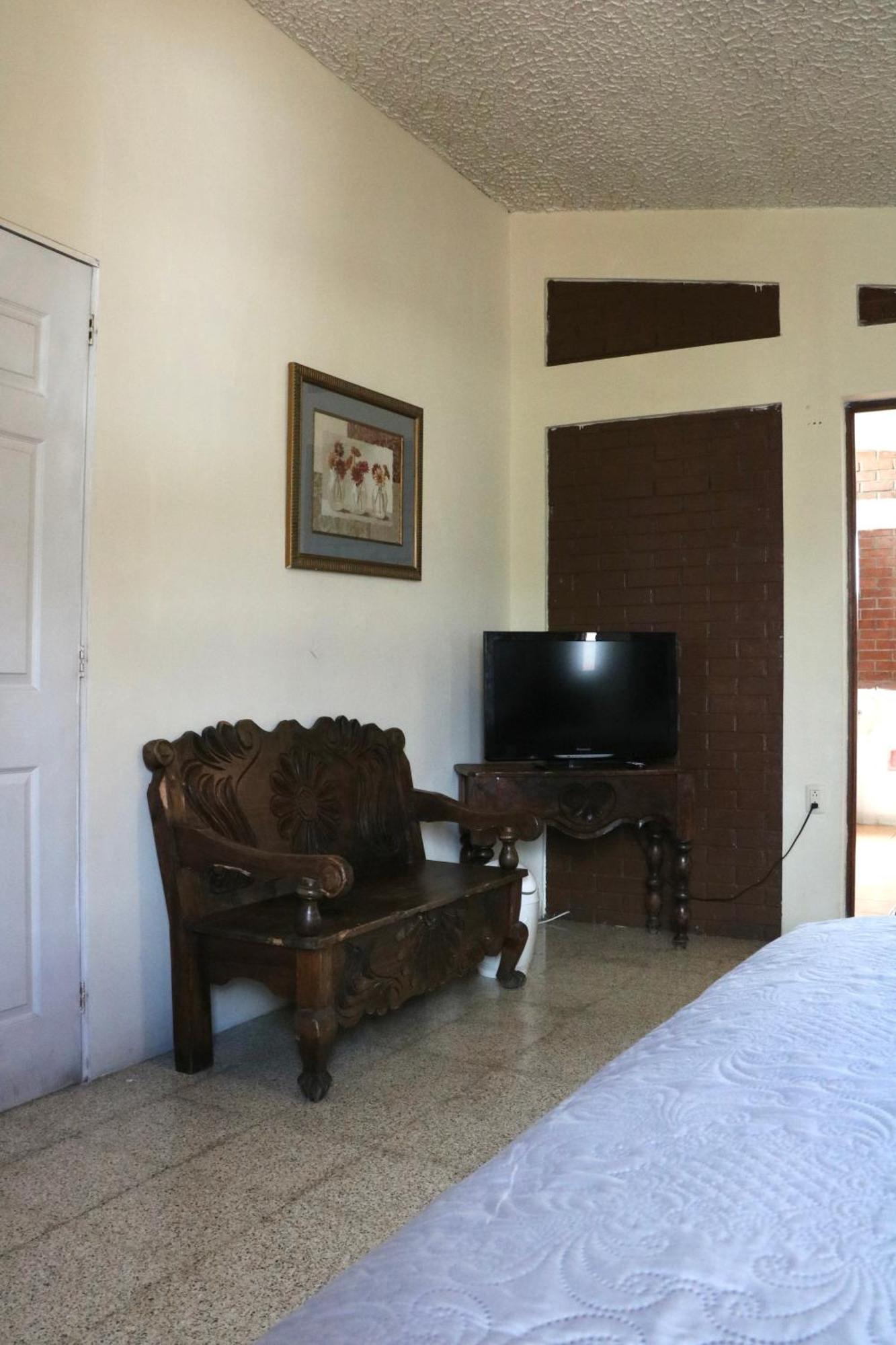 Hostal Los Volcanes Guatemala Exterior foto