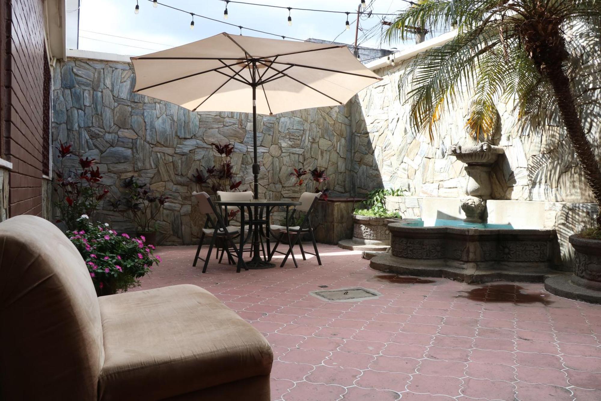 Hostal Los Volcanes Guatemala Exterior foto